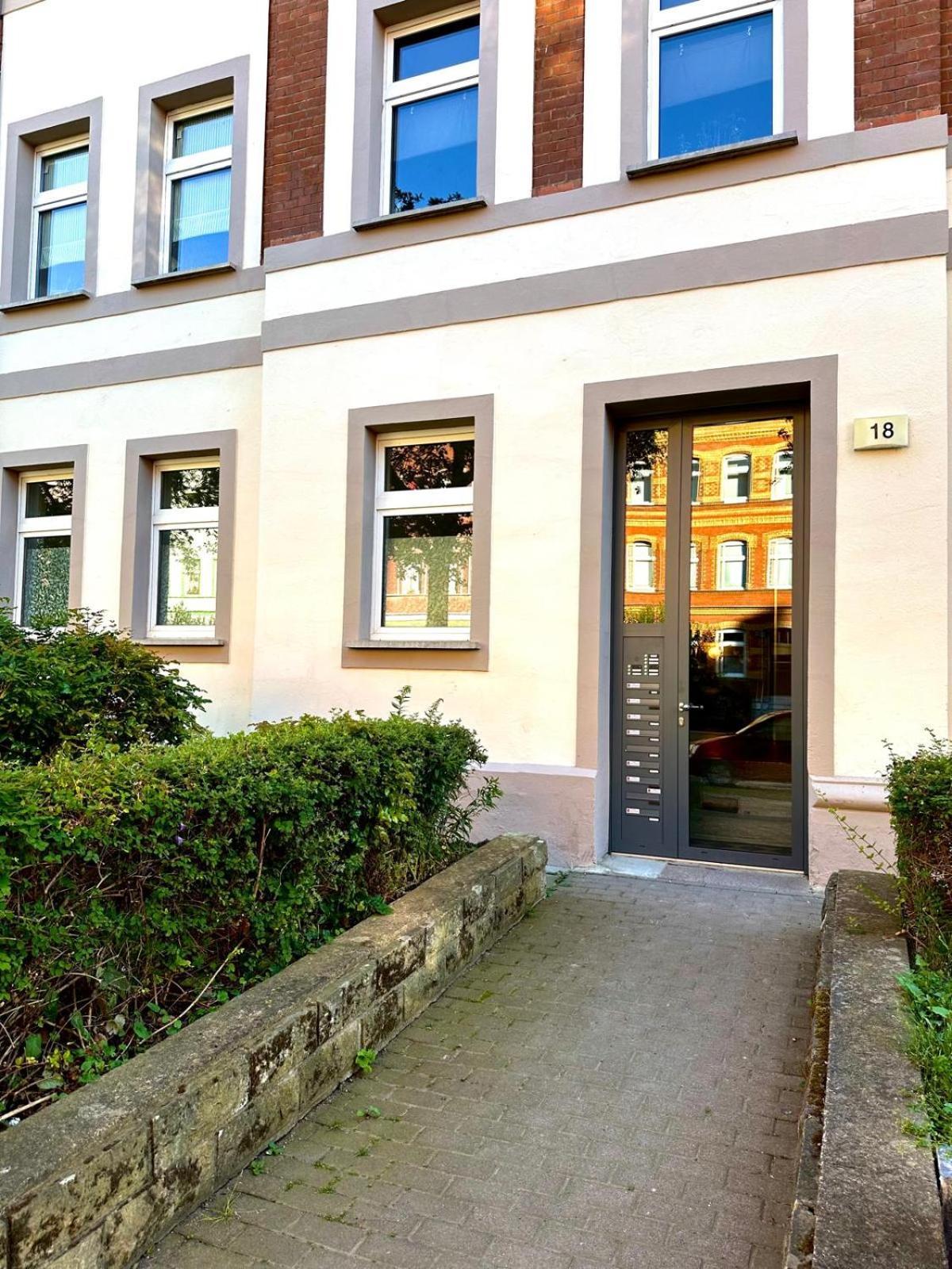 Raha Apartments - Grosses 3 Z-Apartment - Erdgeschoss - Domplatz - Vollausstattung Erfurt Exterior photo